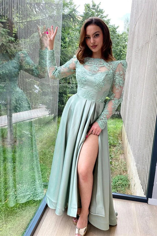Elegant Long Sleeves Split Long Evening Dress With Lace Appliques