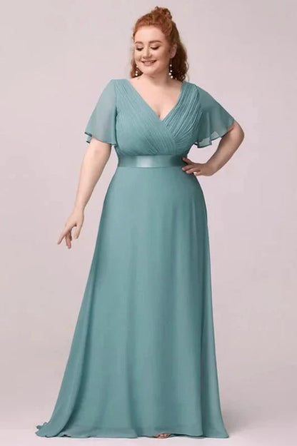 Elegant V-Neck Plus Size Chiffon Evening Dress With Short Sleeves