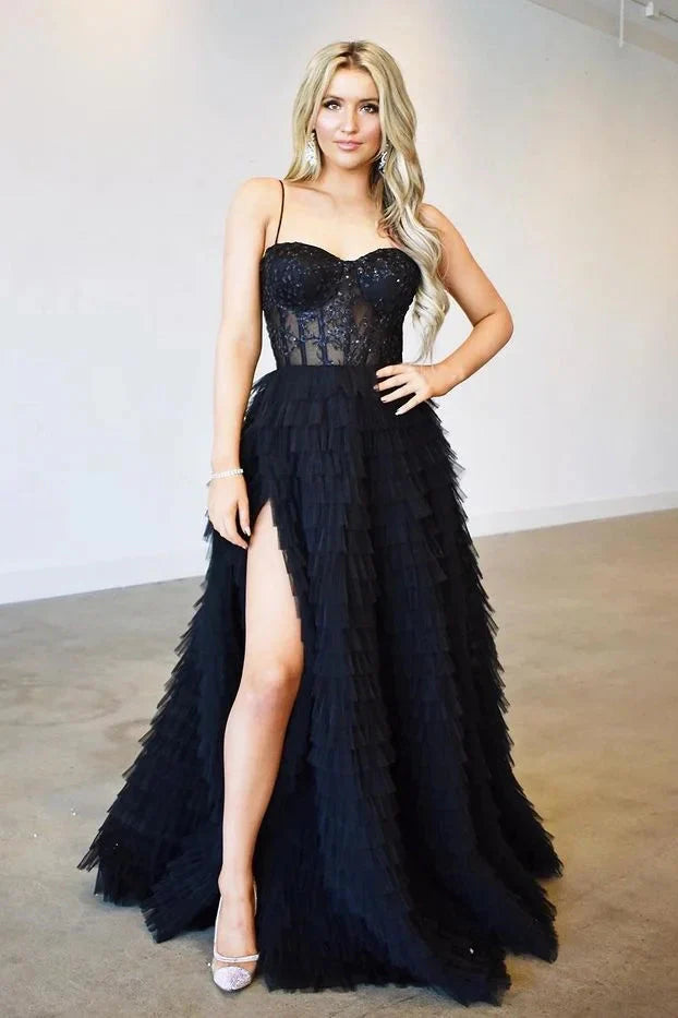 Gorgeous Spaghetti-Straps Black Evening Dress Split Tulle Layers With Appliques