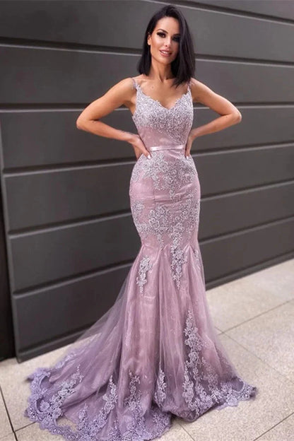Gorgeous V-Neck Sleeveless Lace Appliques Mermaid Evening Dress Long