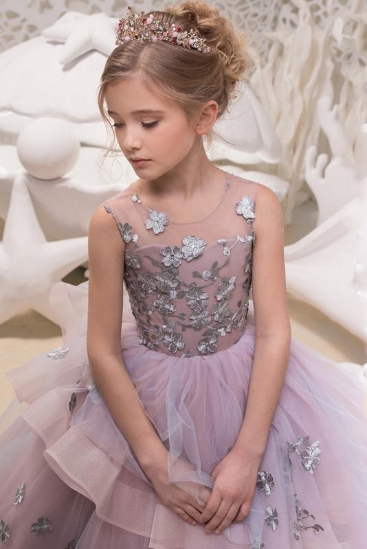 Lace Sleeveless Scoop Neck Ball Gown Flower Girl Dress