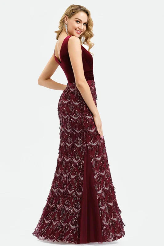 Luxury Burgundy Vlevet V-Neck Mermaid Evening Prom Dress With Tassels