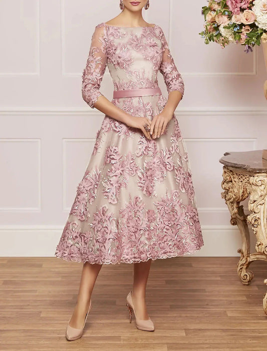 A-Line Mother of the Bride Dress Wedding Guest Elegant Vintage Plus Size Bateau Neck Tea Length Lace Half Sleeve with Lace Sash / Ribbon