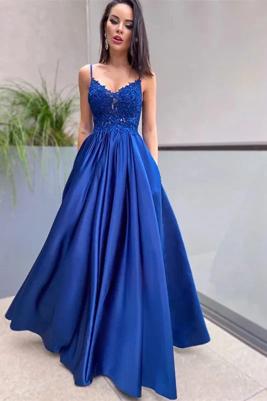 Royal Blue Spaghetti-Straps Evening Dress Lace Appliques With Pockets