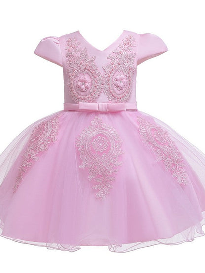 Short Sleeve V Neck Flower Girl Dresses with Tulle Sash Ribbon and Bow Appliques