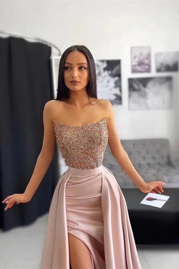 Stunning Strapless Mermaid Slit Evening Dress Ruffles With Appliques